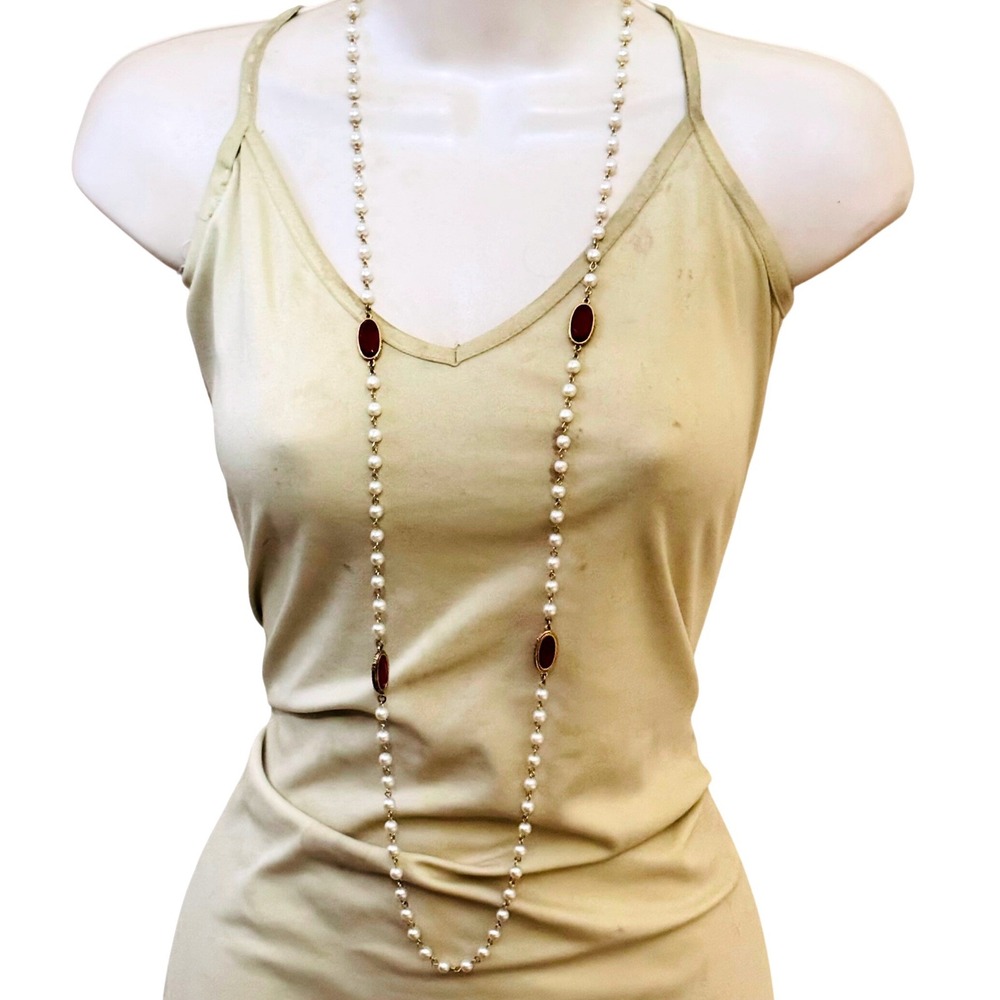 VTG 1928 Collection red Style pearl Necklace red Open bezel Crystal gold  44"L - Picture 5 of 7